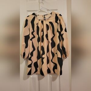 SHEIN Black and Cream Wavy Pattern Blouse